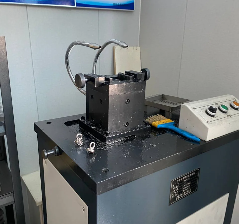 Universal testing machine in the quality laboratory